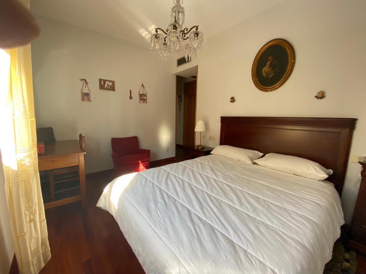 Acogedor Piso Con Parking Santa Justa Appartement Sevilla Buitenkant foto