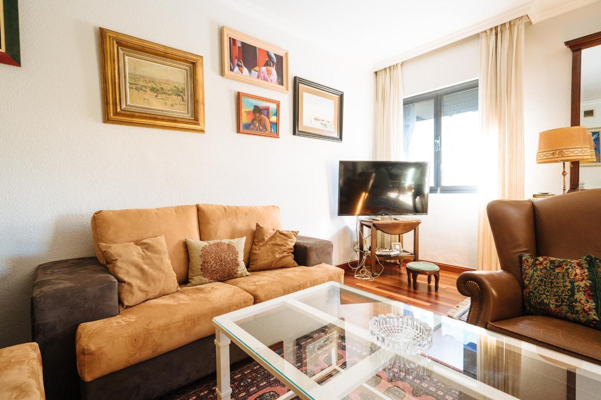 Acogedor Piso Con Parking Santa Justa Appartement Sevilla Buitenkant foto