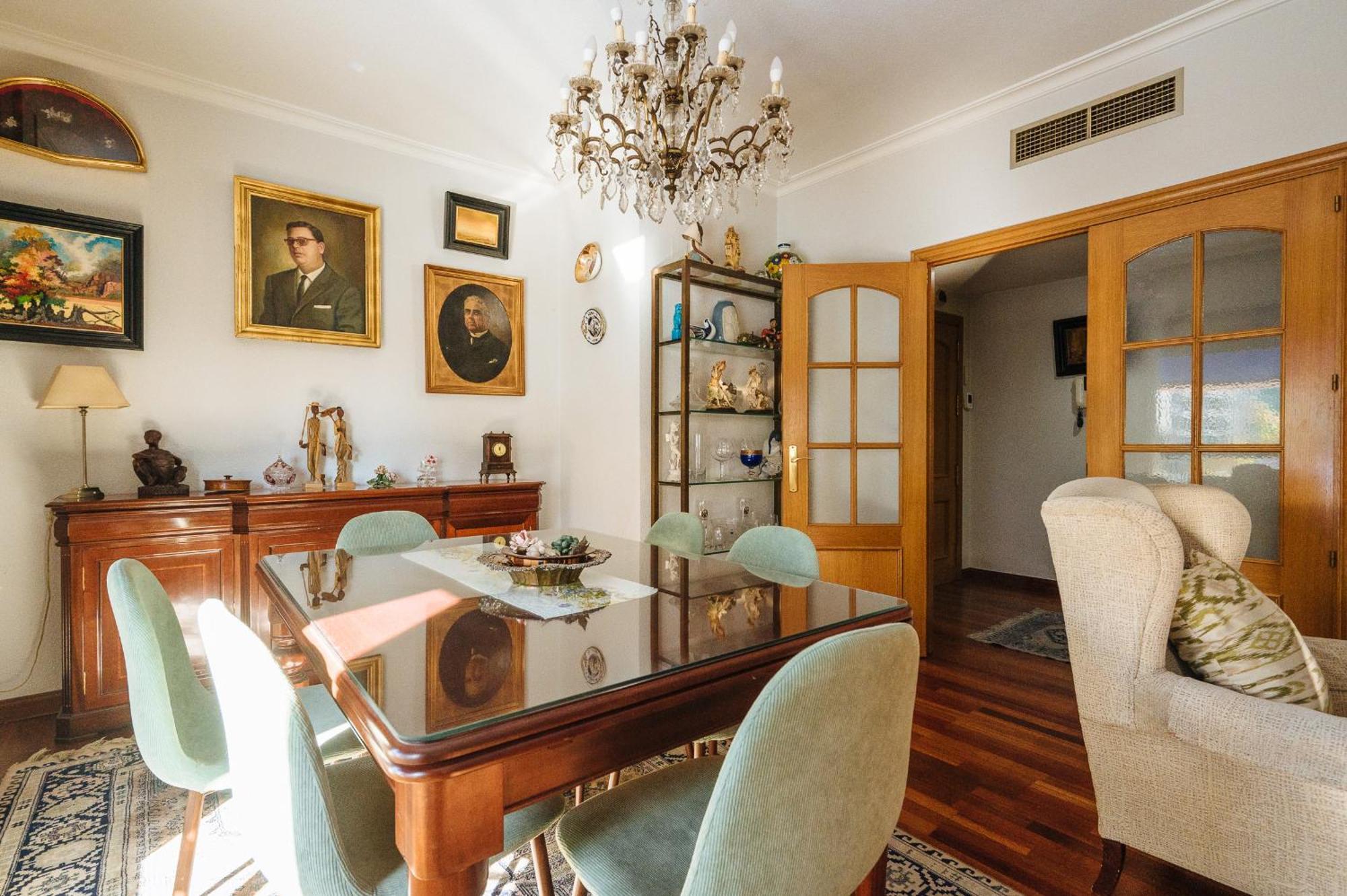 Acogedor Piso Con Parking Santa Justa Appartement Sevilla Buitenkant foto