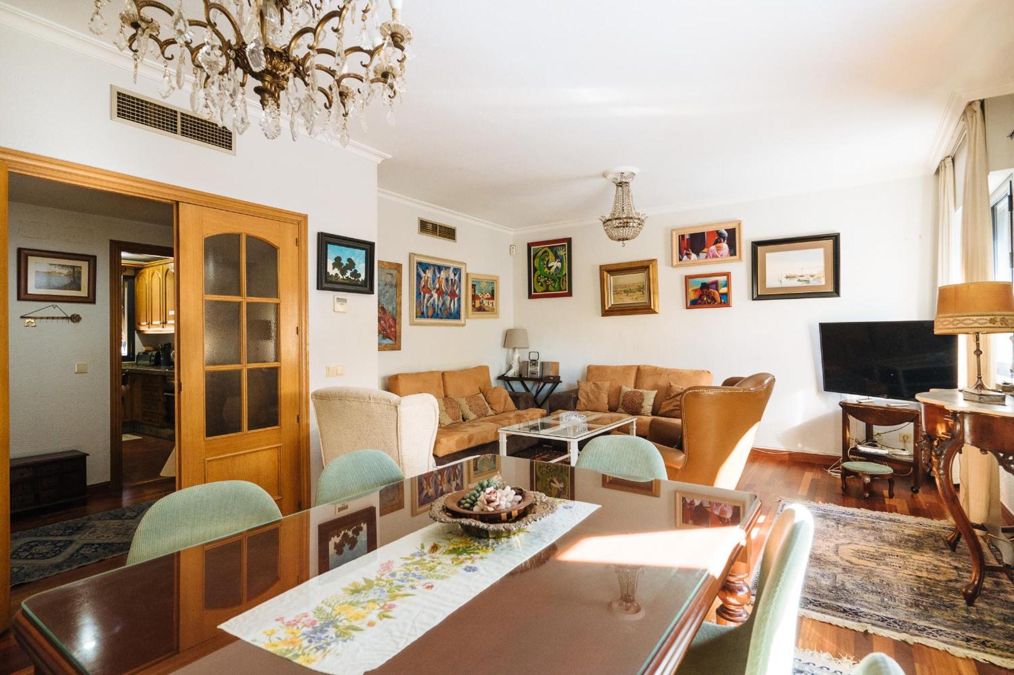 Acogedor Piso Con Parking Santa Justa Appartement Sevilla Buitenkant foto