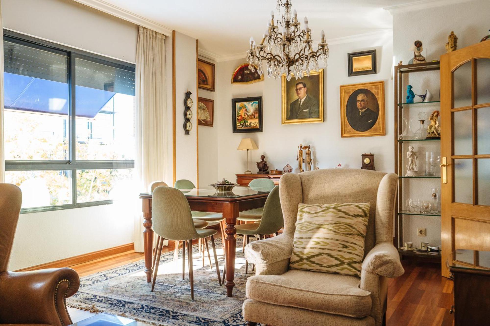 Acogedor Piso Con Parking Santa Justa Appartement Sevilla Buitenkant foto